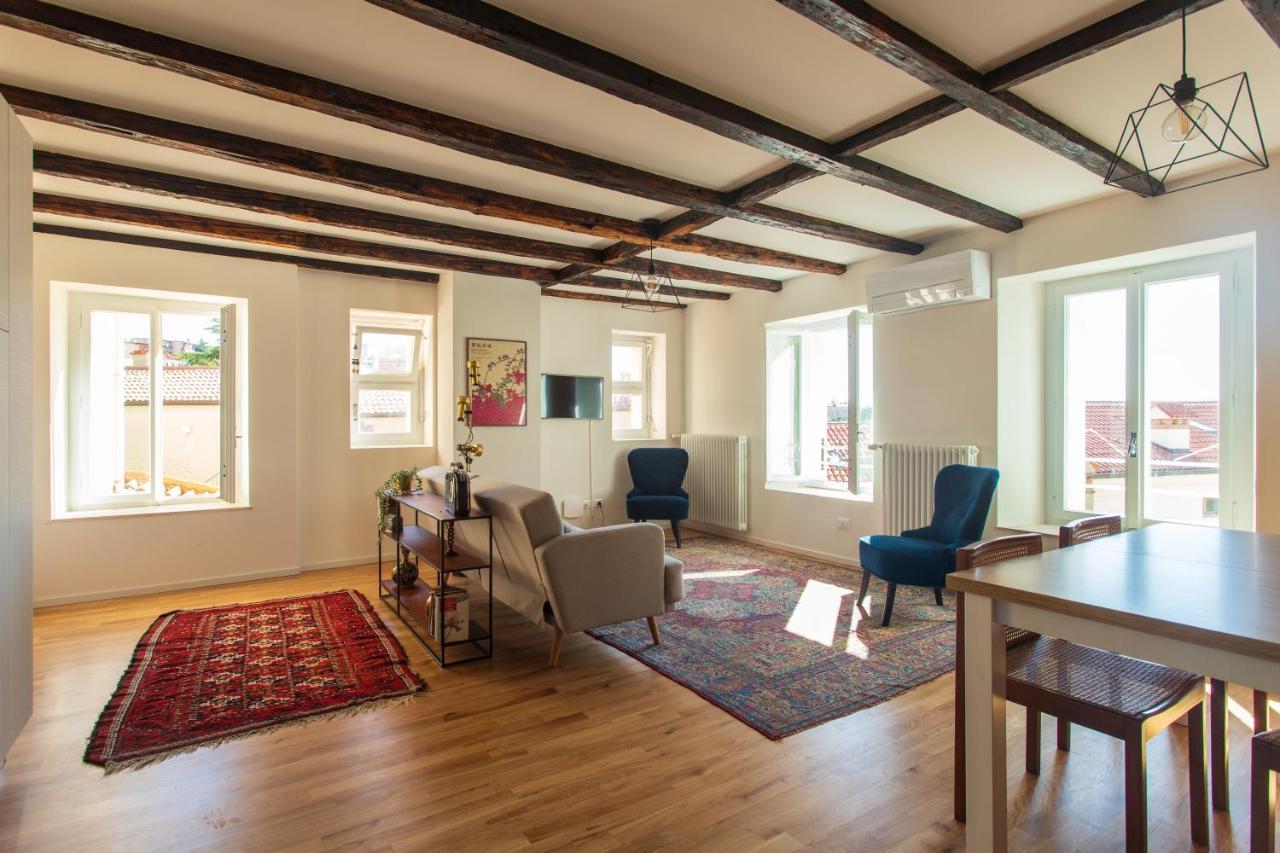 Apartment Ora Et Labora
